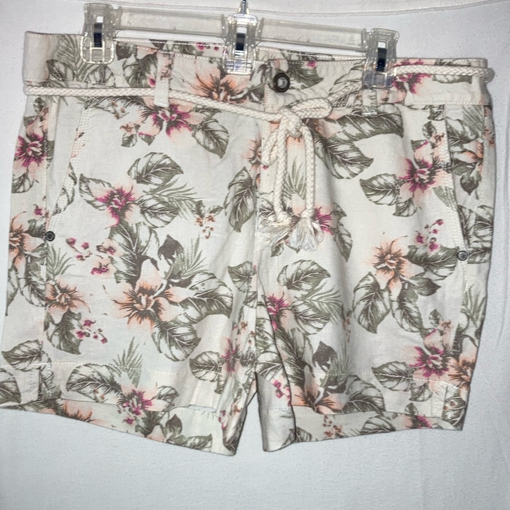Tropical Floral Women's Cargo Shorts